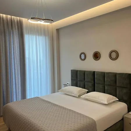 Lindi's 8/1 Appartement *